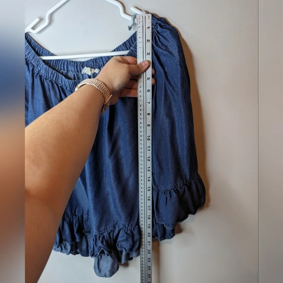 Jane & Delancey Blue Denim Style Off The Shoulder Top Ruffle Sleeve Women Medium - Picture 8 of 9